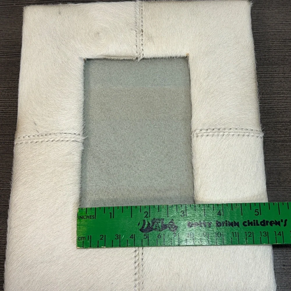 Set of 2 Gray Cream Natural Cowhide Photo Picture Frame 8 x 10. 9.5 x 7.5 - NWOT